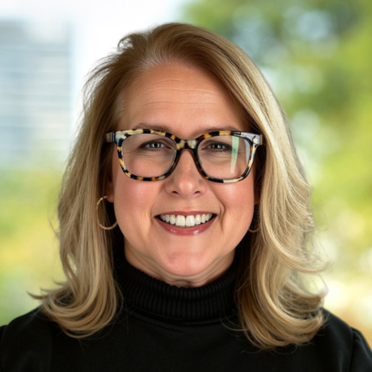 Mary Ann Travers - social