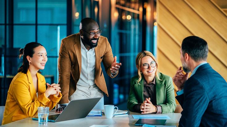 Business professionals discuss cyber resilience and navigating an evolving threat landscape.