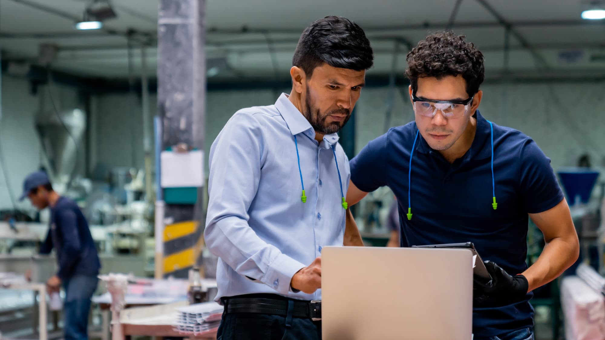 How the Role of IT in Manufacturing Is Evolving