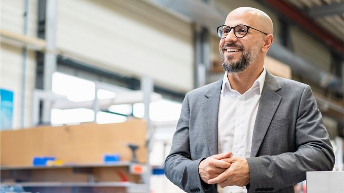 How Manufacturing CFOs Can Navigate 2025 Economic Forces