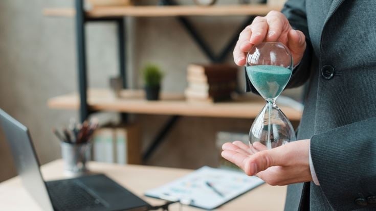 When Should a Business Consider Advisory Service