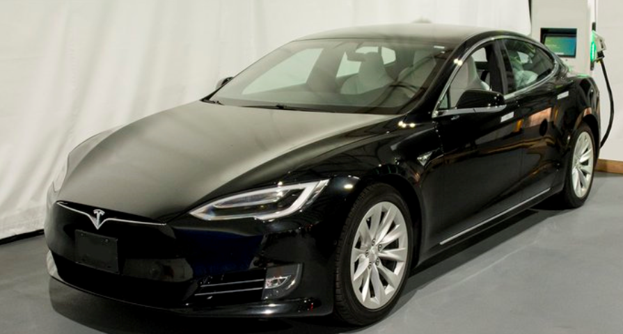 Older Tesla Face Memory Storage Wear Issues That Prevent Charging