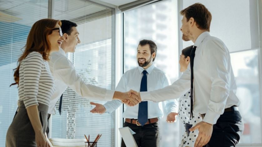 Meet-People-From-Firms-556x312