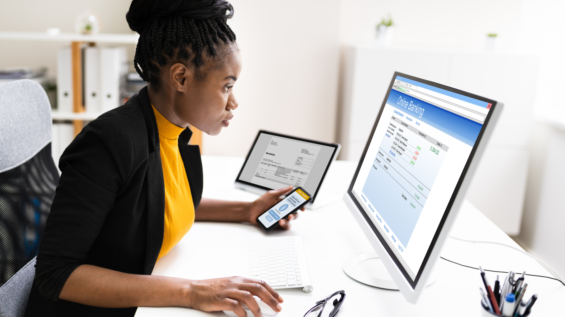 Person Woman Two Factor Authentication