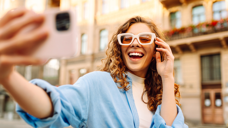 Digital Talent Female Vlogging