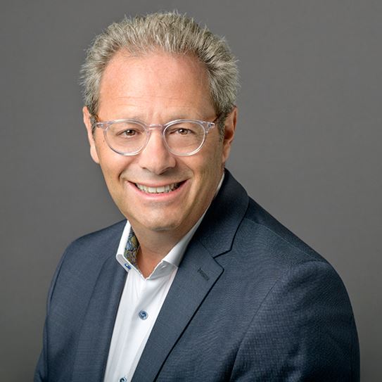 Jeffrey Steinberg