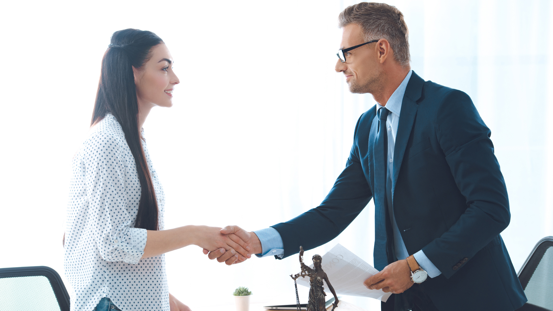 superintendecia-prima-en-colocacion-de-acciones-tax-news