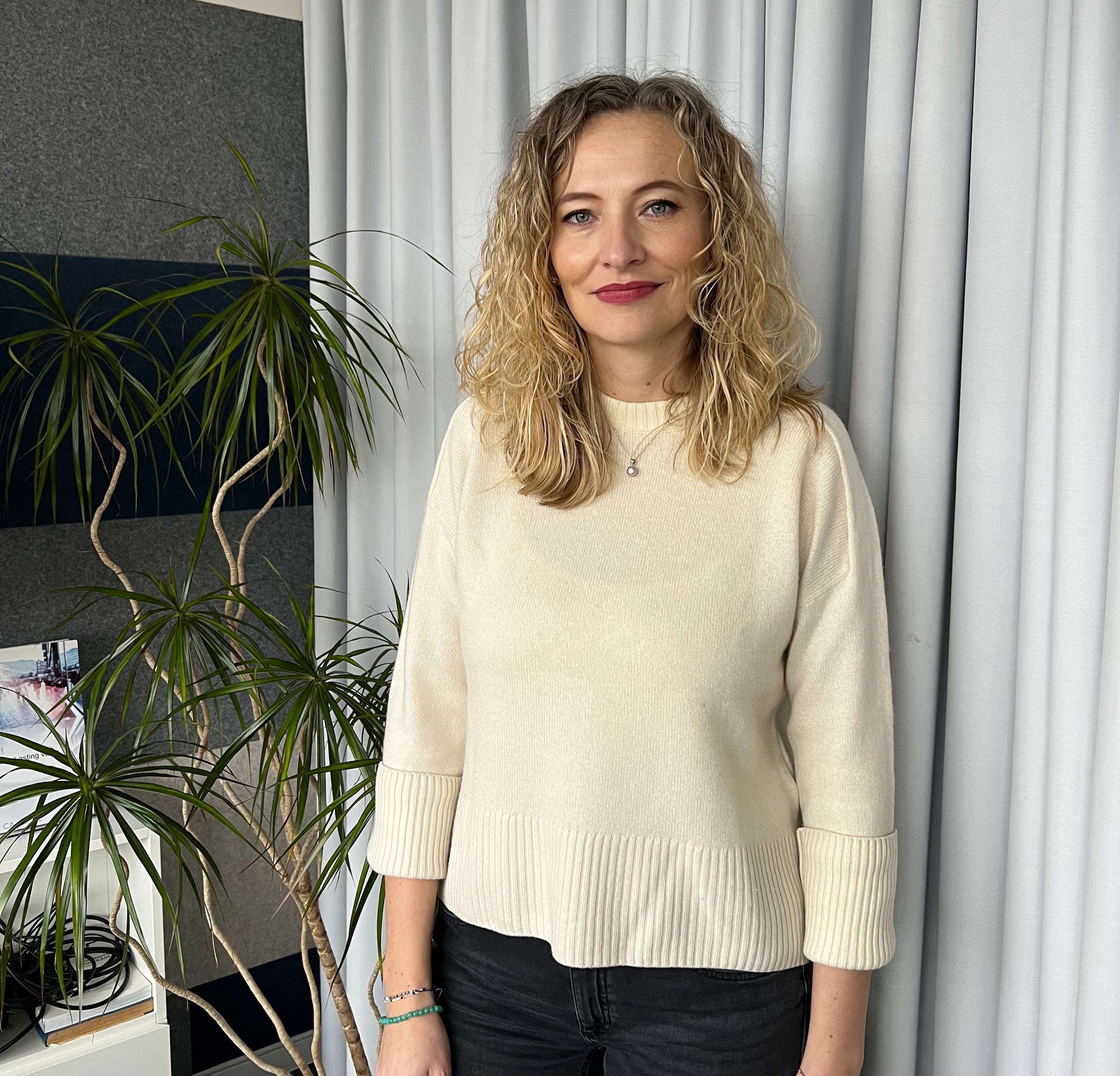 Stella Eisenbarthova 2025