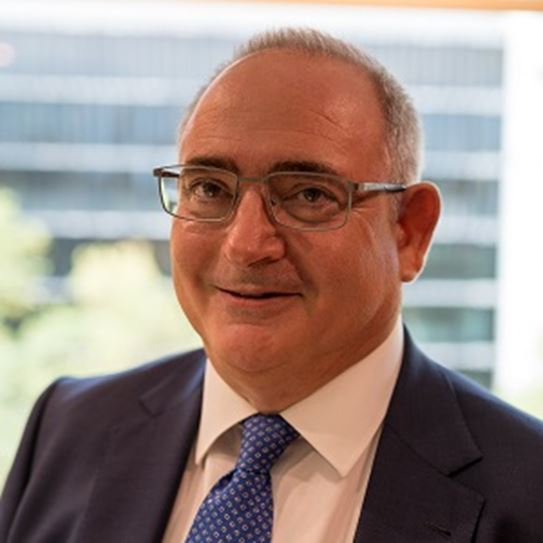 retrato socio Crowe Antonio Jiménez