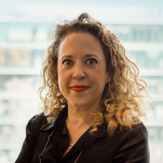 retrato socio crowe Rocío Marassi