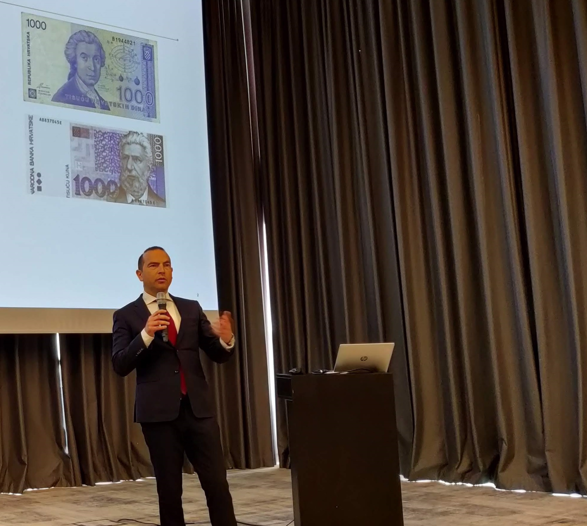 Krešimir Lipovščak Crowe 5