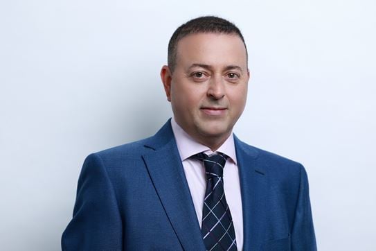 Uri Lazar