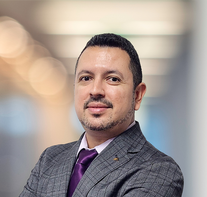 profile_Luis_Martinez