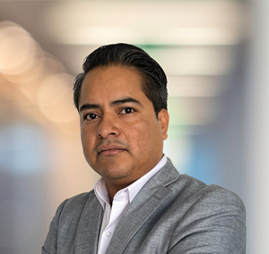 profile_Mario_Carmona