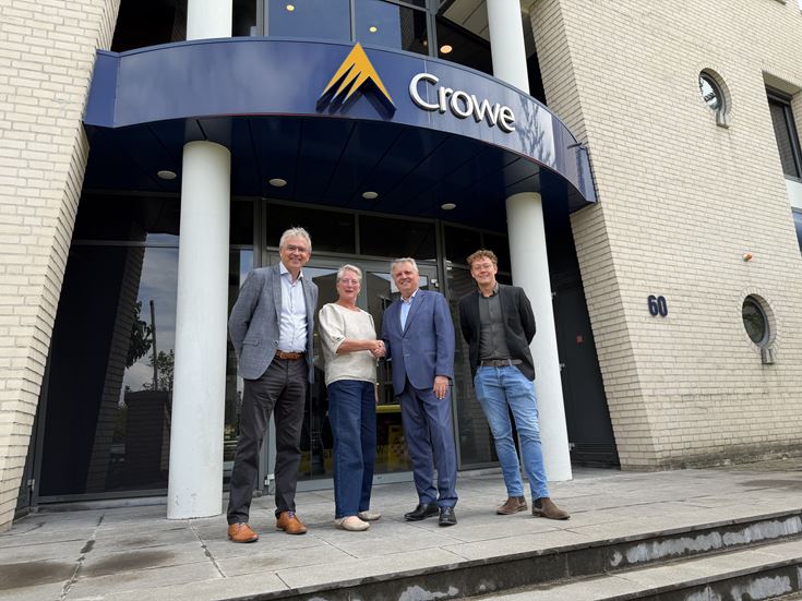 foto voor crowe logo wensambulance