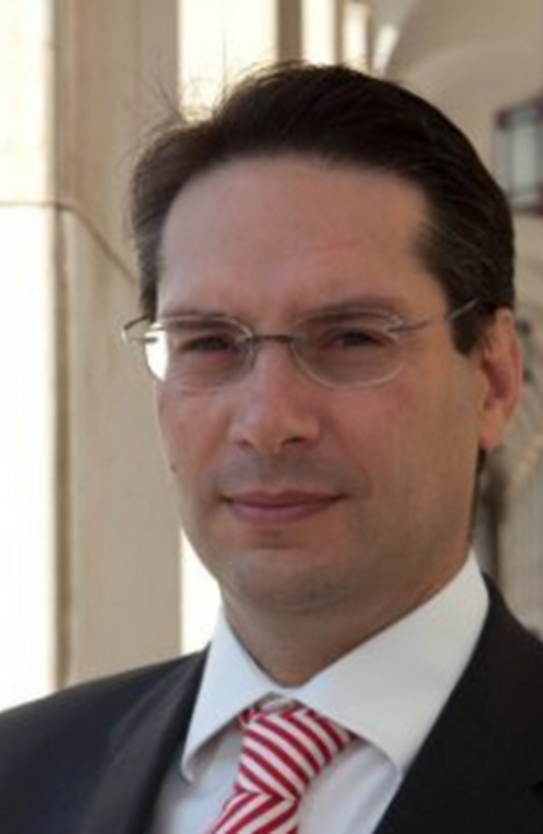 Paulo Carrasqueira - Outsourcing