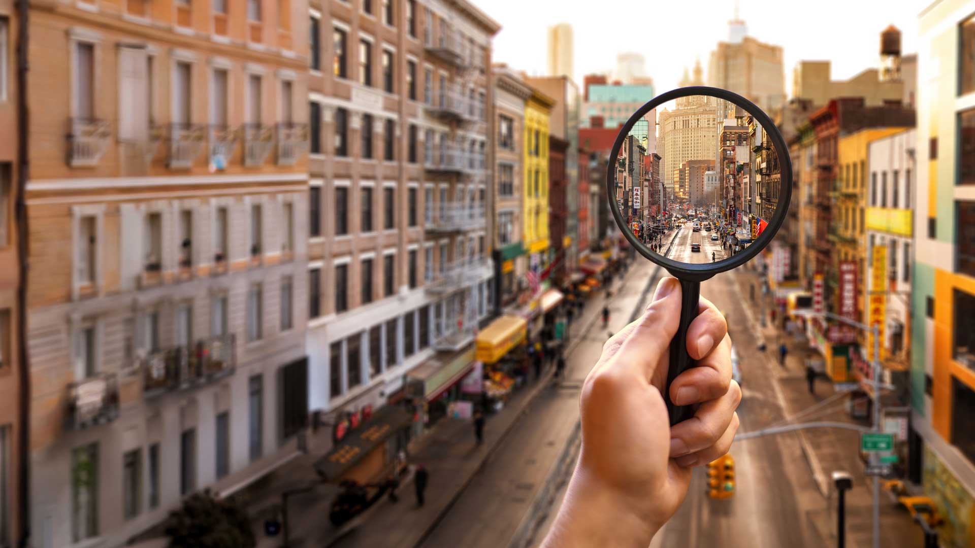 magnify-glass-on-city-road