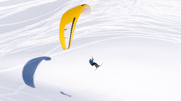 Paragliding on snow