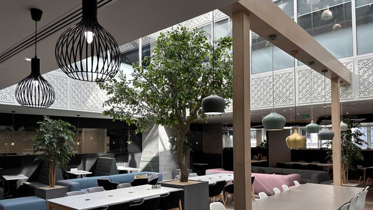 London-office-atrium